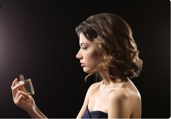 Perfumy z historią – zapachy, które przenoszą w czasie