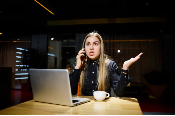 Gwiazdy internetu mówią o wypaleniu , “Nie jesteśmy robotami”